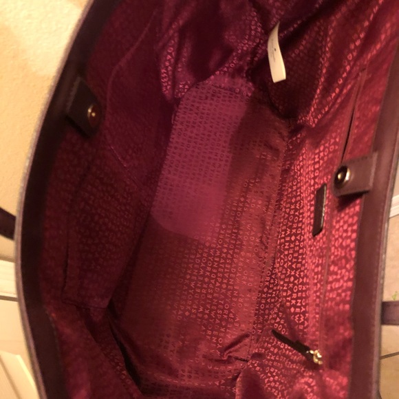 Kate Spade Large Tote - Picture 3 of 3